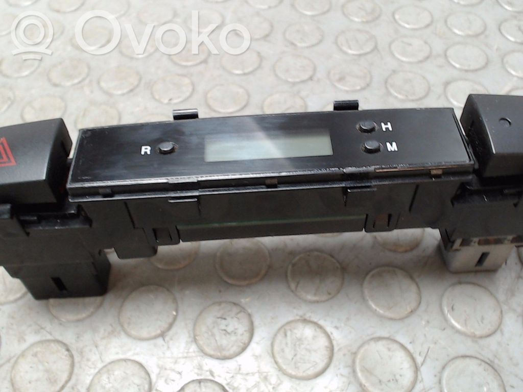 Hyundai Accent Screen/display/small screen 