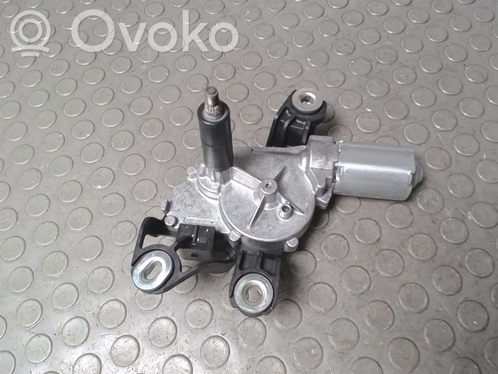 Volkswagen Golf VI Moteur d'essuie-glace arrière