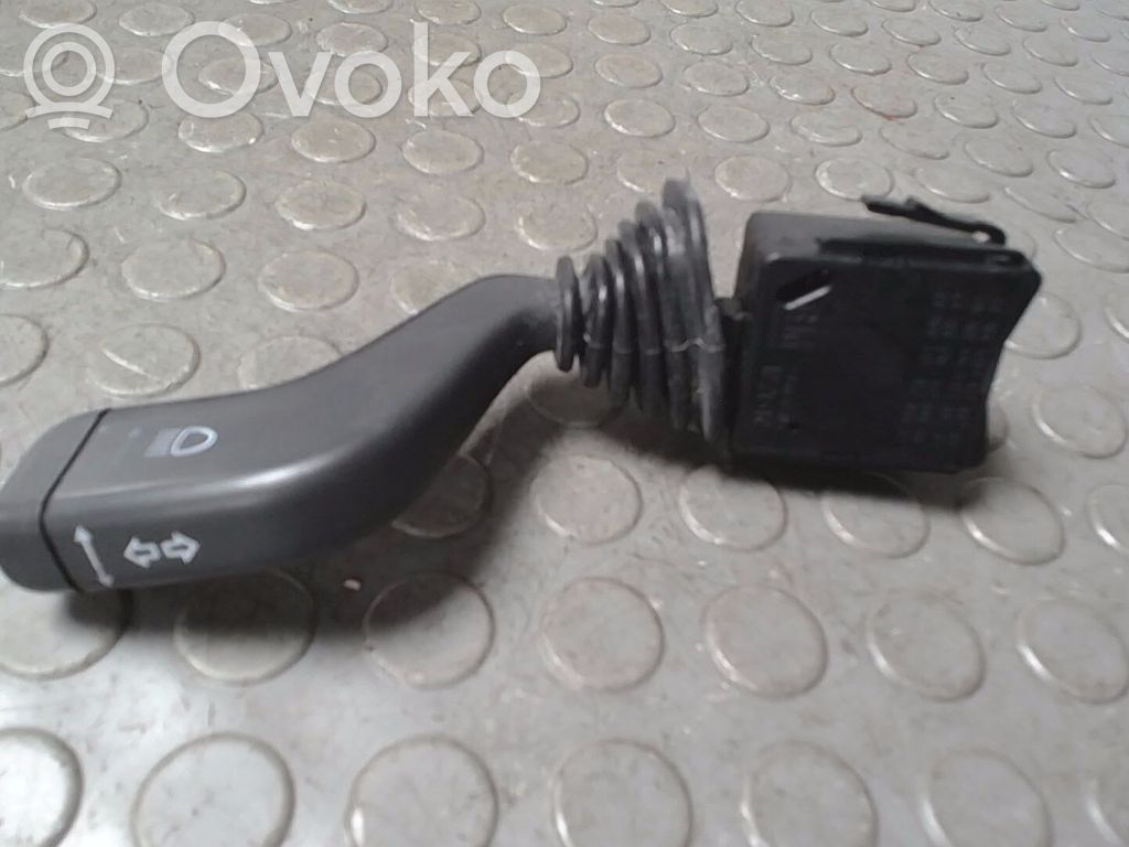 Opel Corsa C Leva indicatori 