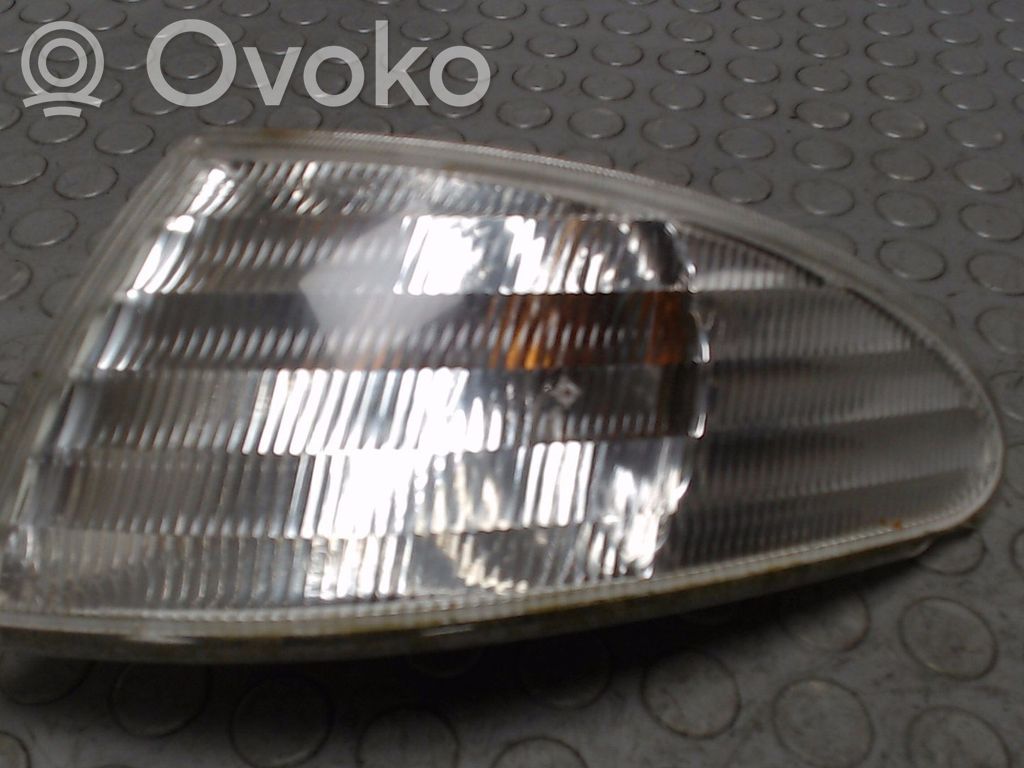 Ford Mondeo MK I Frontblinker 