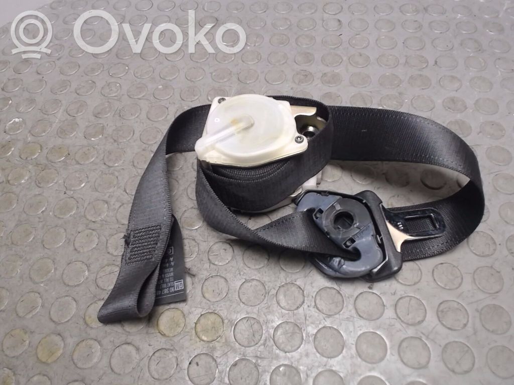 Opel Corsa B Cinturón delantero 