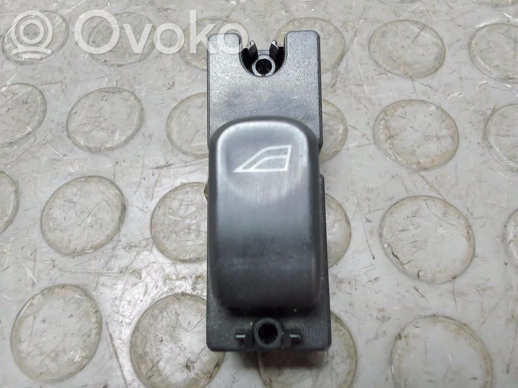 Interruptor del elevalunas eléctrico   C2S2174,1X4314529AC