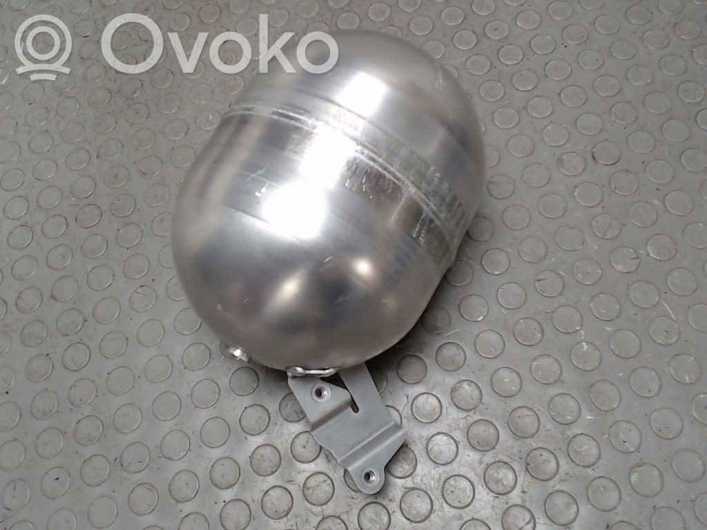 Mercedes-Benz E W211 Rezervor suspensie pneumatică