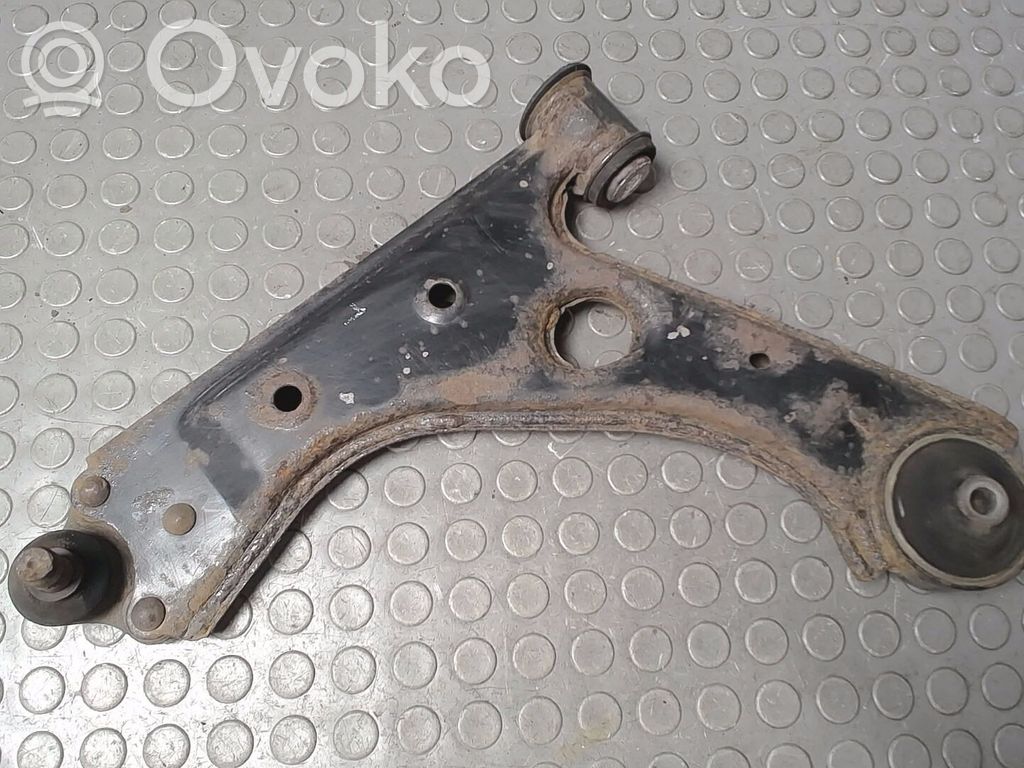 Opel Corsa D Dakša 