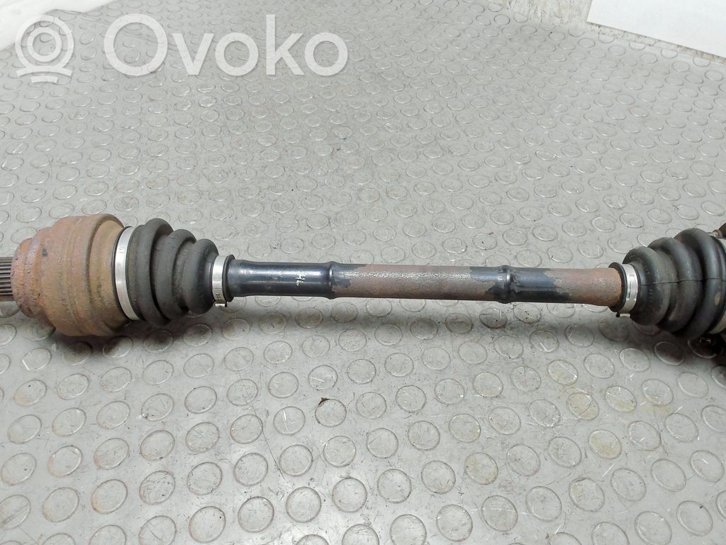 BMW 3 E90 E91 Galinis pusašis 
