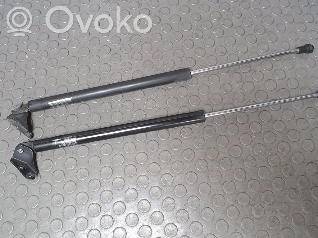 Mazda 5 Tailgate/trunk strut/damper 