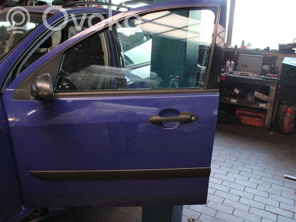 Ford Focus Front door 