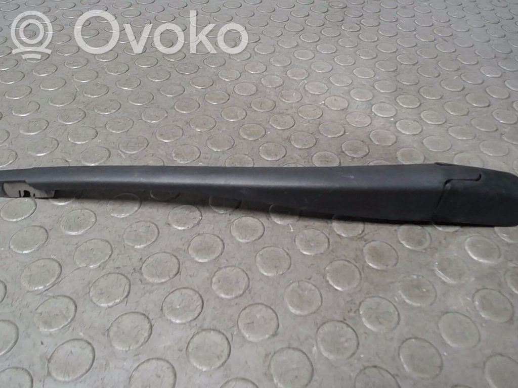 Peugeot 206 Ramię wycieraczki szyby tylnej 