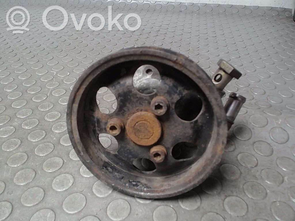 Volkswagen PASSAT B5.5 Pompa servosterzo 
