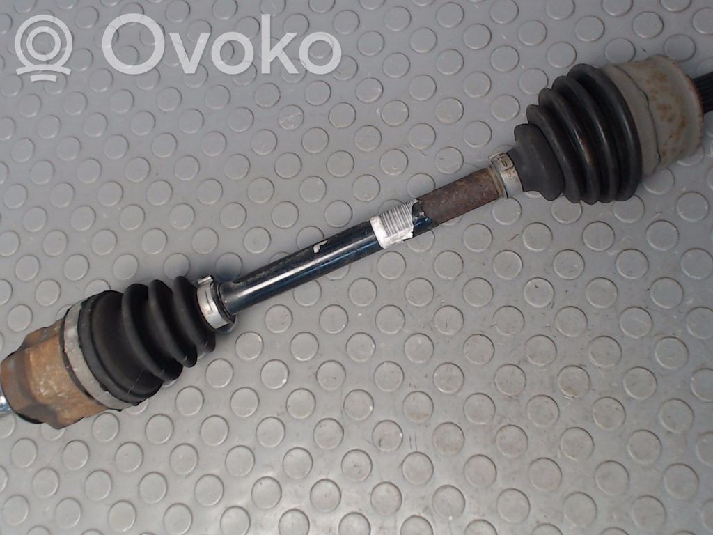 Opel Corsa D Priekinis pusašis 