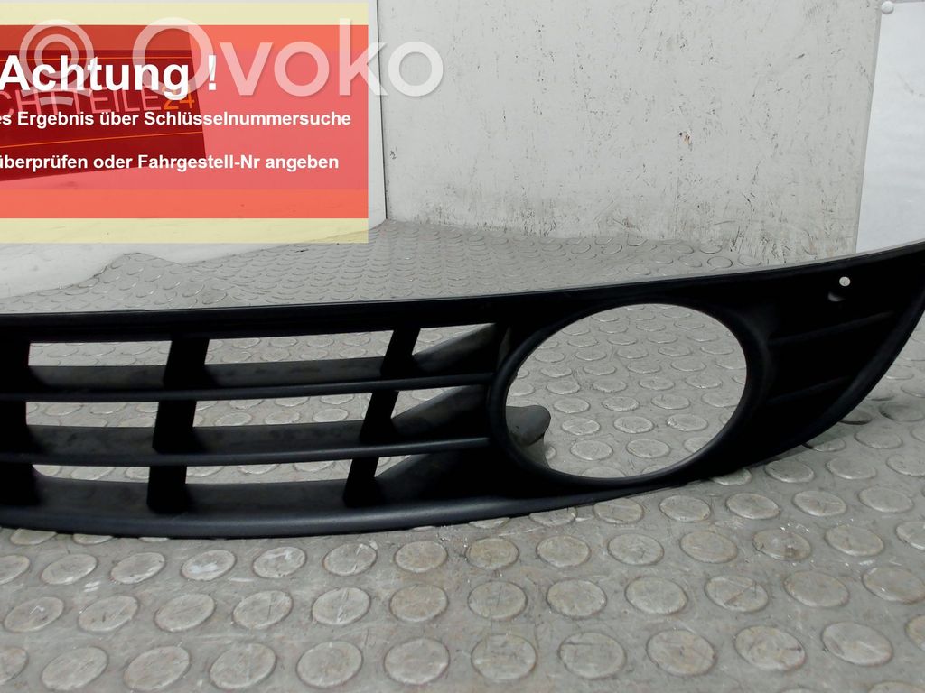Volkswagen PASSAT B6 Capac orificiu tractare față 