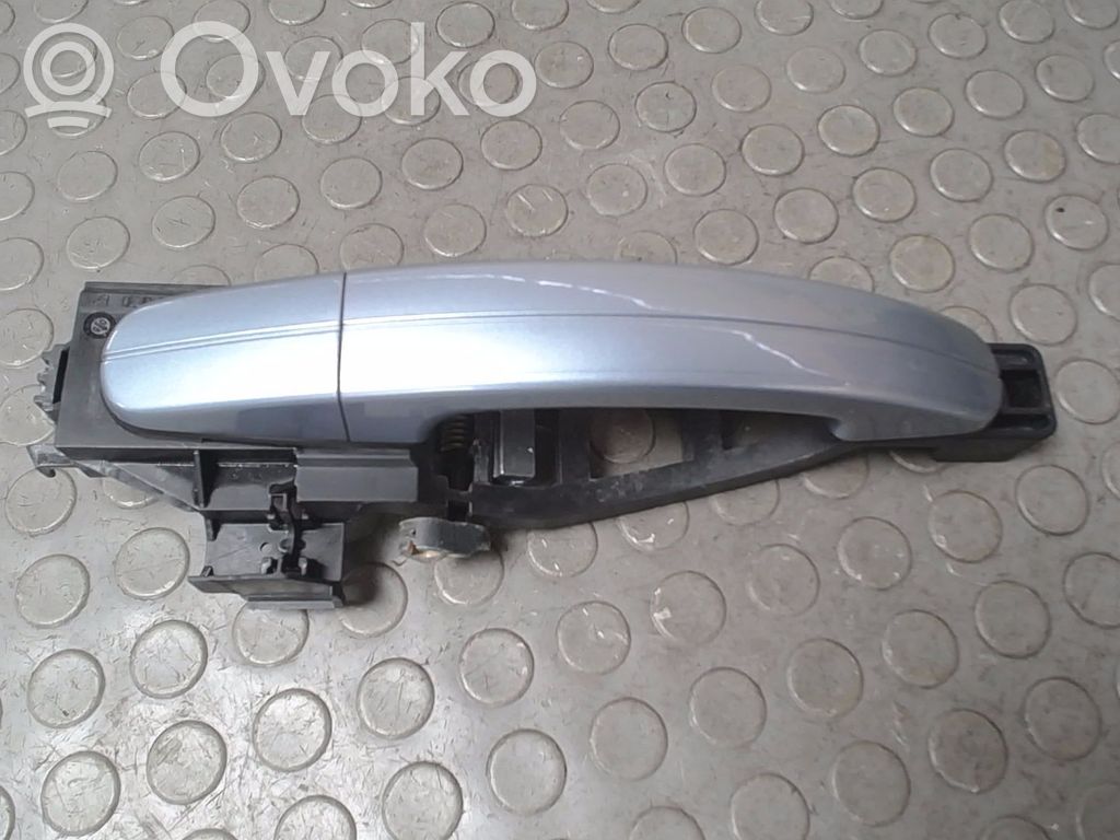 Ford Focus Manecilla externa puerta delantera 
