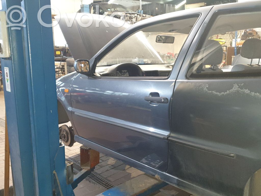 Volkswagen Polo III 6N 6N2 6NF Drzwi przednie 