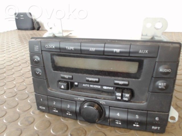 Mazda MPV II LW Unité principale radio / CD / DVD / GPS