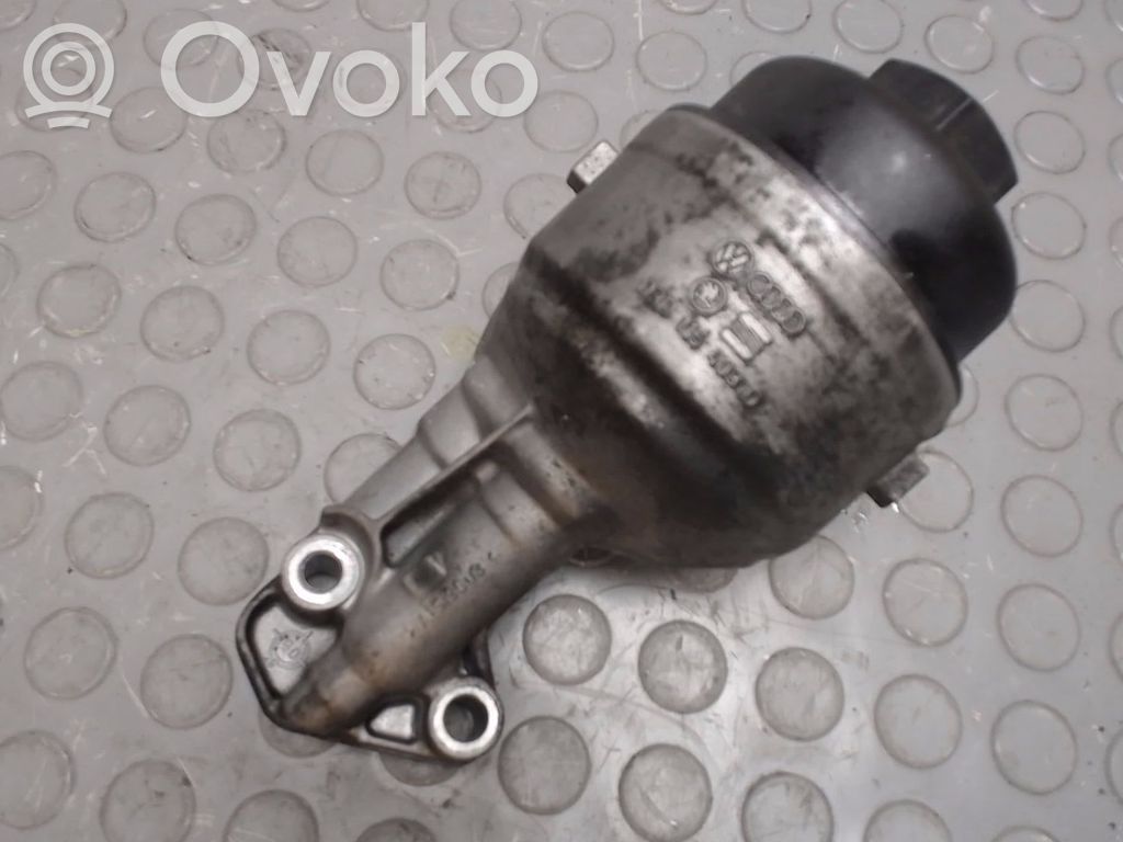 Volkswagen Fox Supporto di montaggio del filtro dell’olio