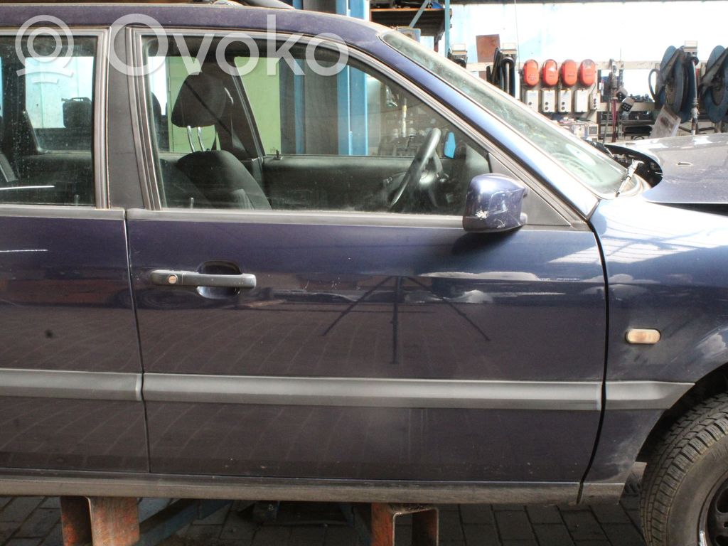 Volkswagen PASSAT B4 Puerta delantera 