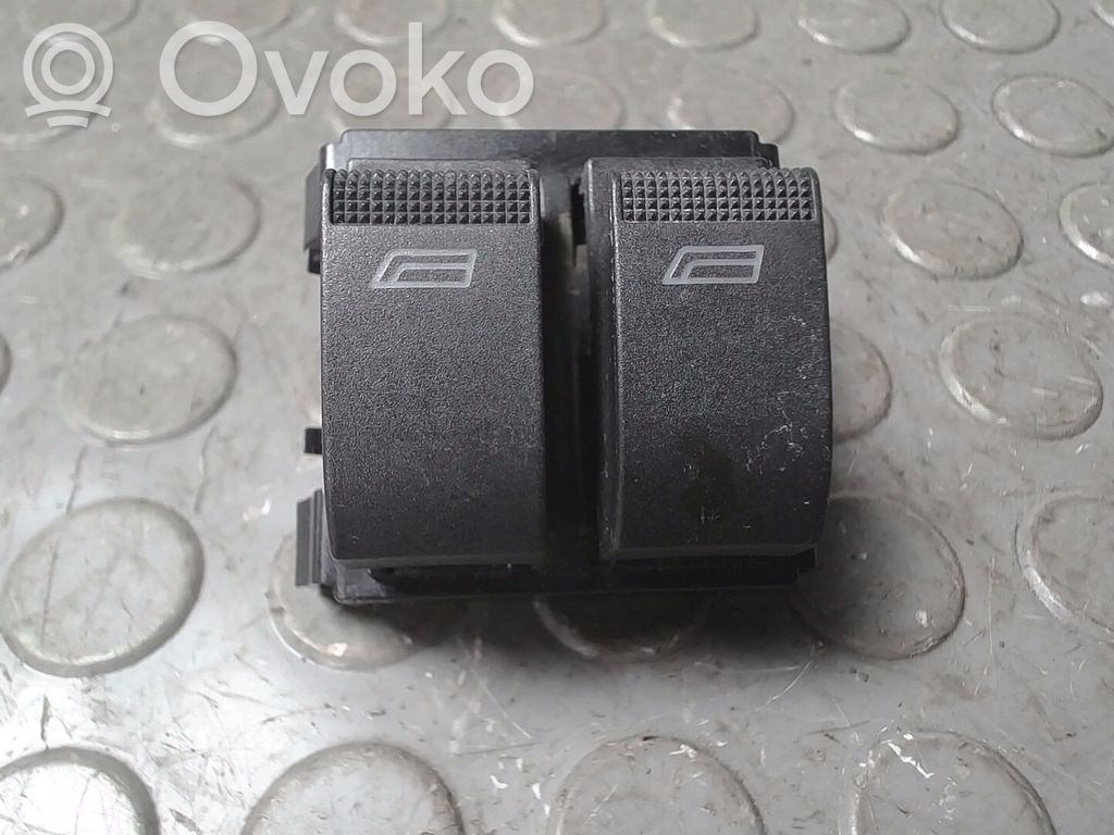 Audi A3 S3 8L Electric window control switch 