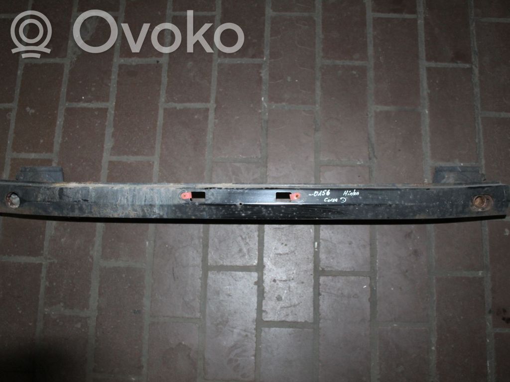 Opel Corsa D Bamperis 