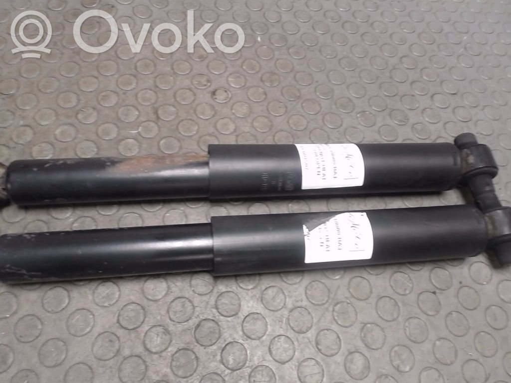Ford Focus Aizmugurē amortizators 