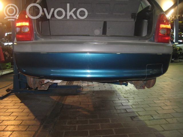 Opel Corsa B Bamperis 