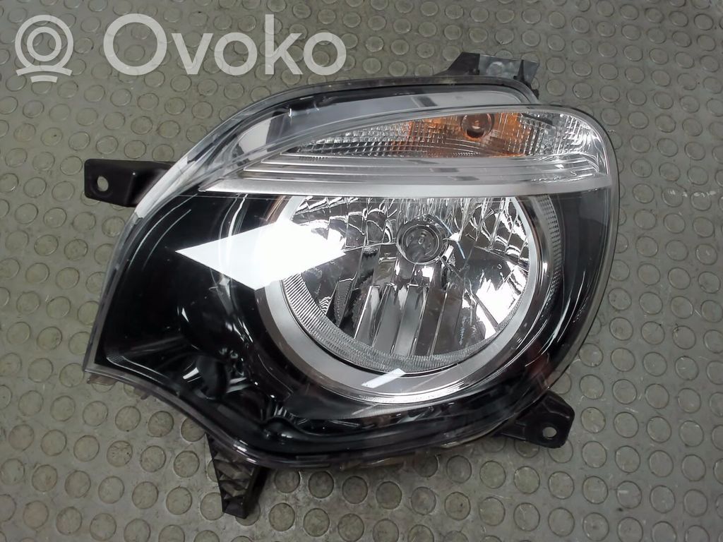 Renault Twingo III Phare frontale 