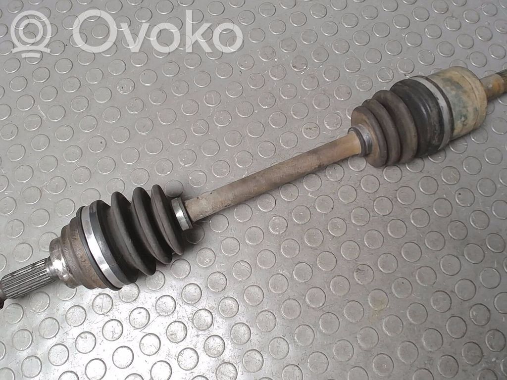 Mazda 323 Eje de transmisión delantero 