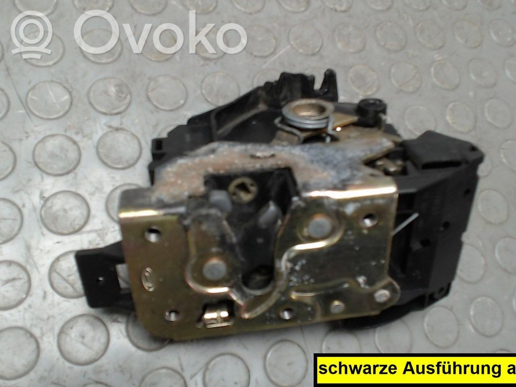 Ford Focus Aizmugurē slēdzene 
