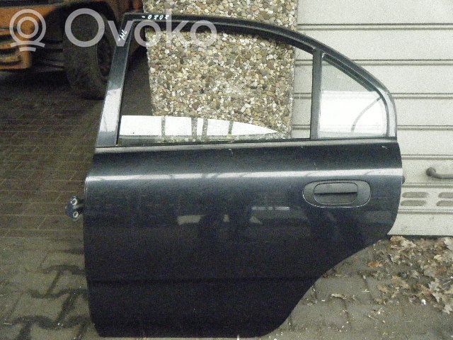 Mitsubishi Carisma Galinės durys 