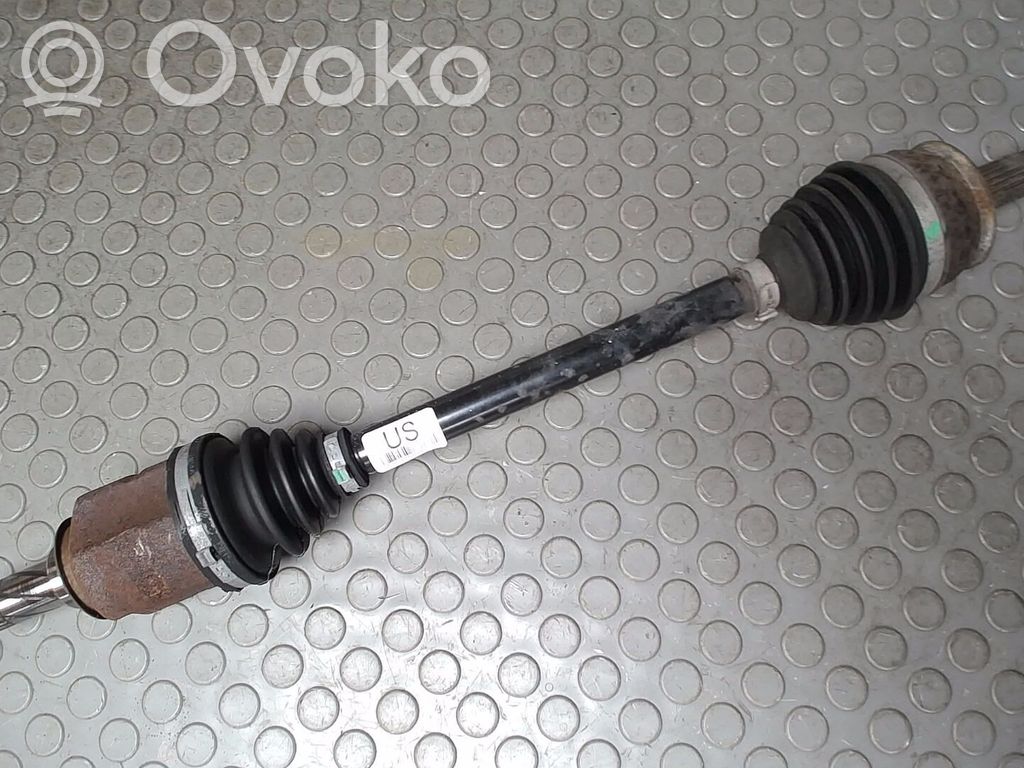 Opel Corsa D Priekinis pusašis 