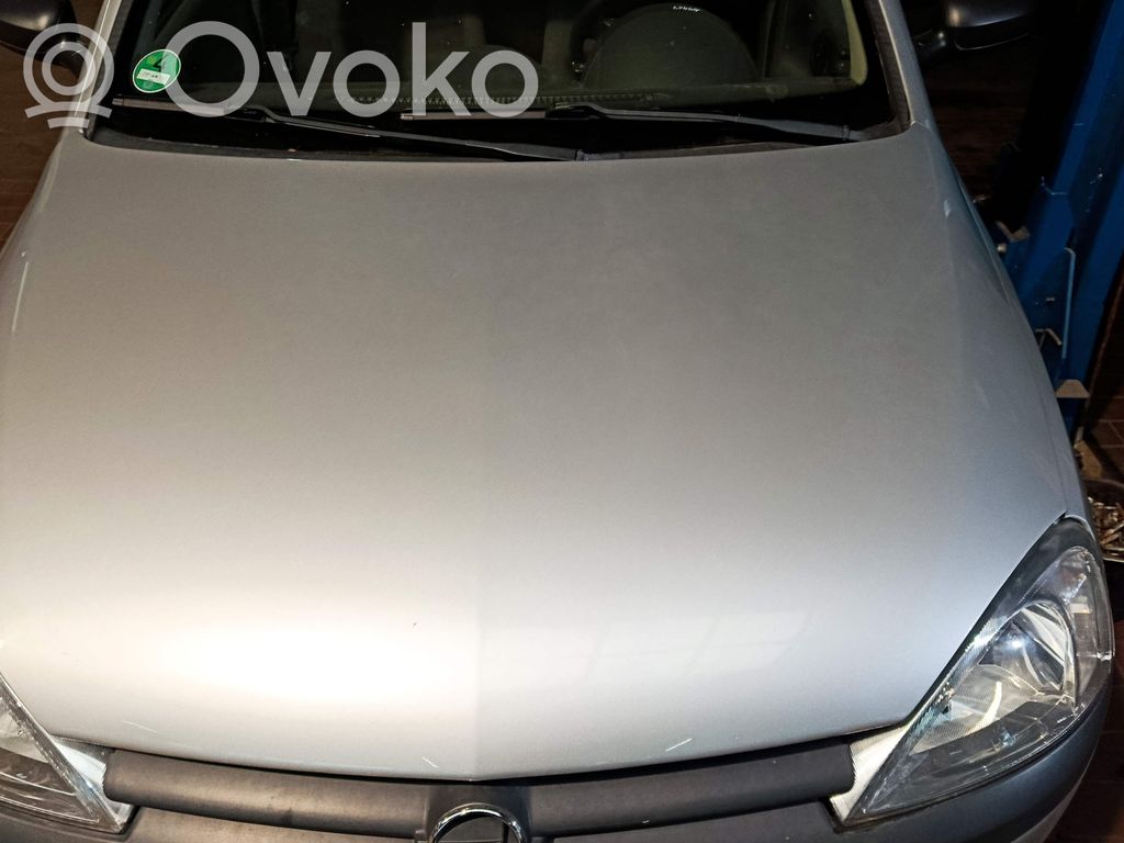 Opel Corsa C Konepelti 