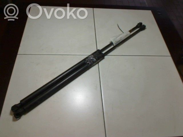 Citroen Xantia Tailgate/trunk strut/damper 