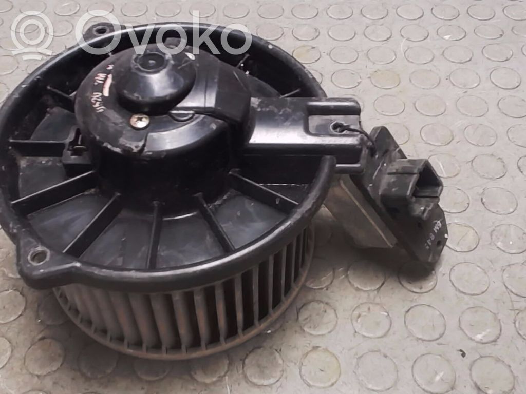 Toyota Corolla E80 Pečiuko radiatorius 