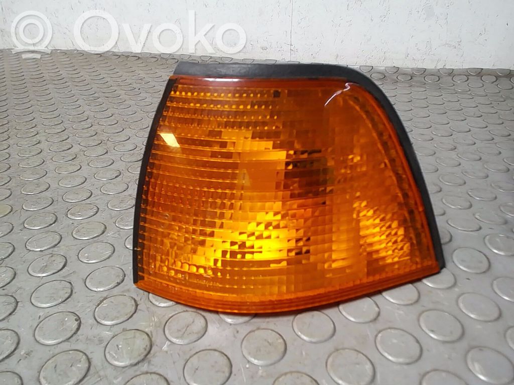 BMW 3 E36 Front indicator light 