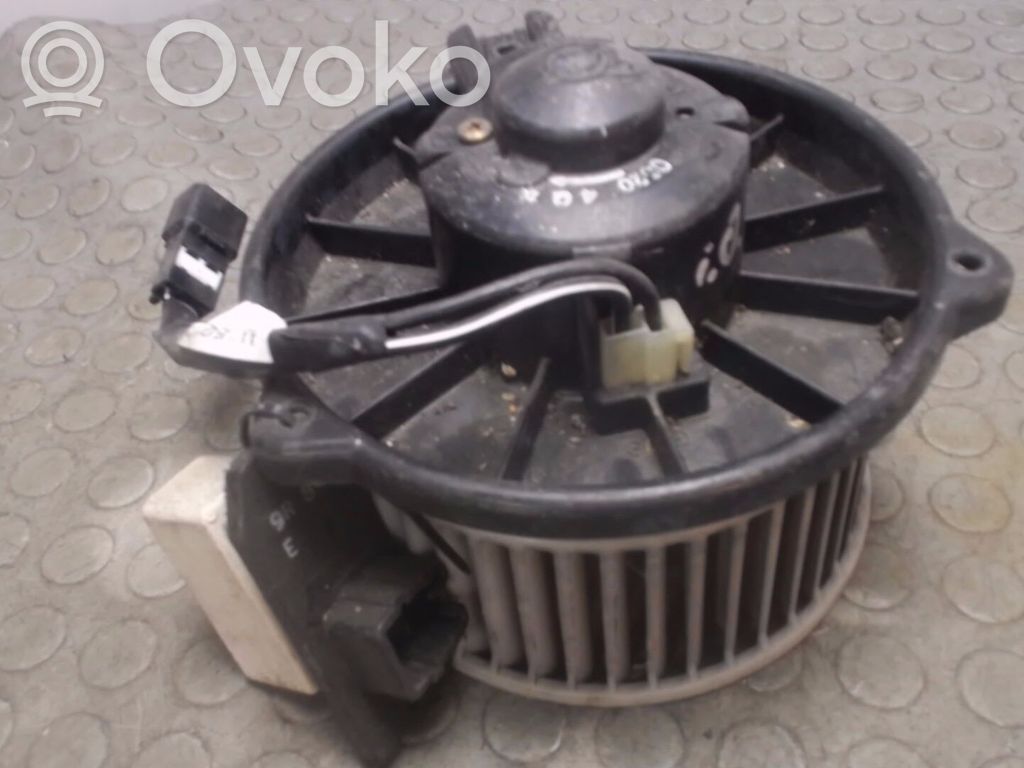 Toyota Corolla E80 Pečiuko radiatorius 