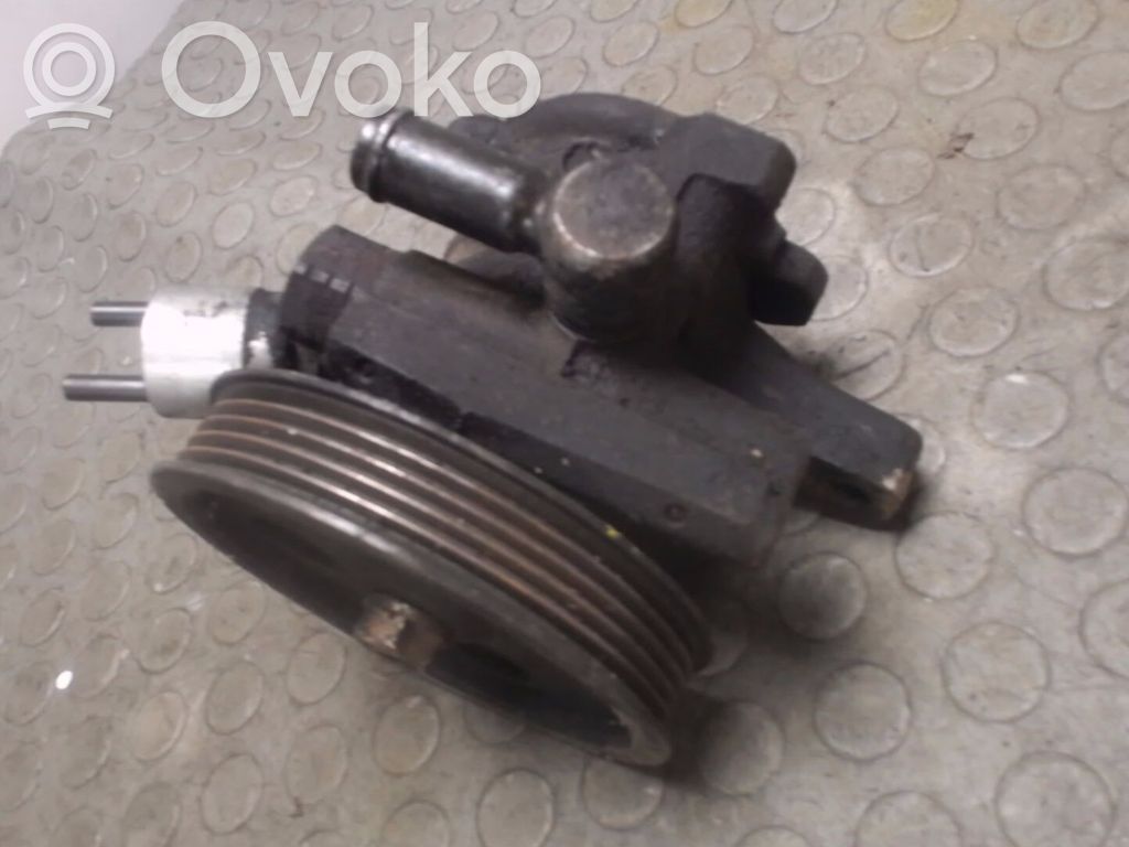 Toyota Corolla E80 Servopumpe 