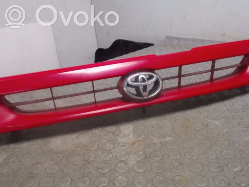 Toyota Corolla E80 Etusäleikkö 