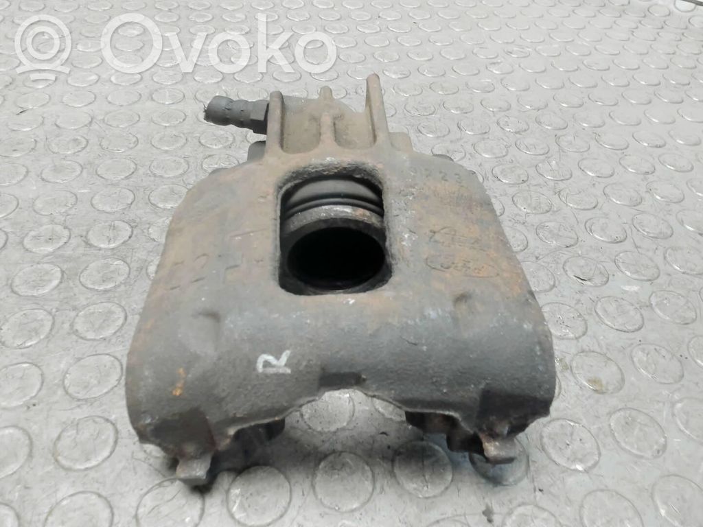 Ford Focus Передний суппорт 