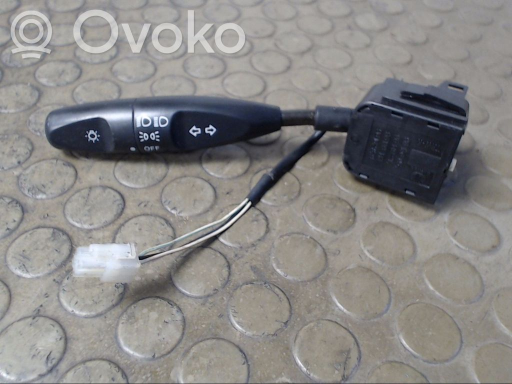 Daewoo Nexia Commodo de clignotant 
