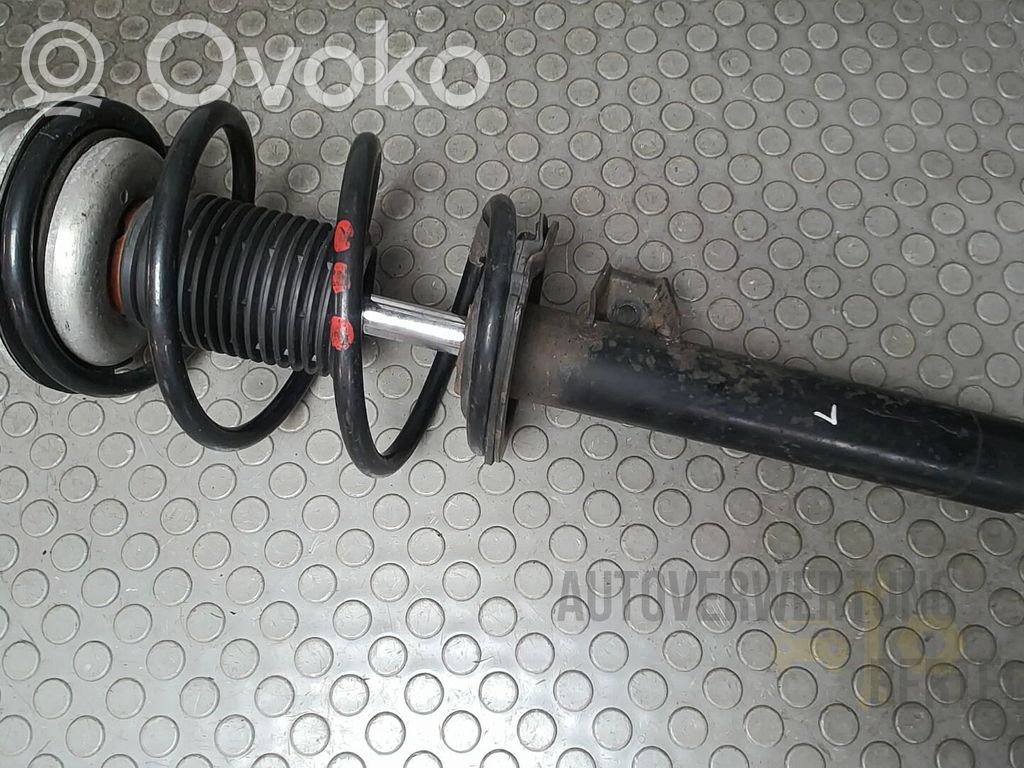 BMW 3 E46 Priekšpusē amortizators ar atsperi 