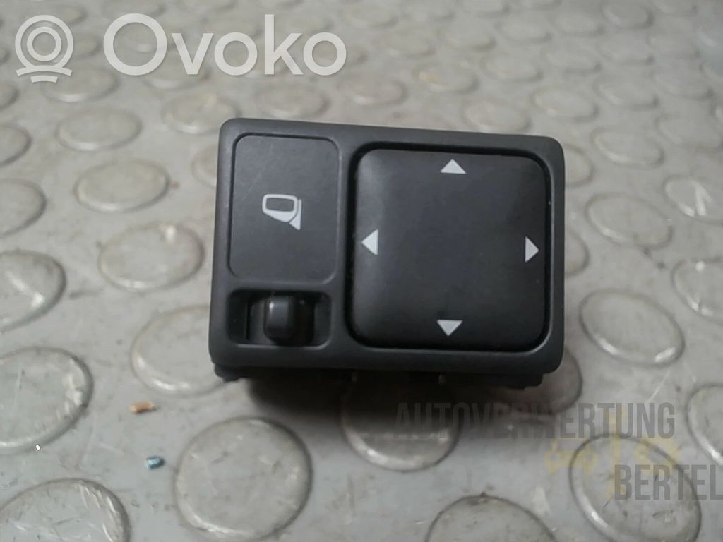Nissan Micra Wing mirror switch 