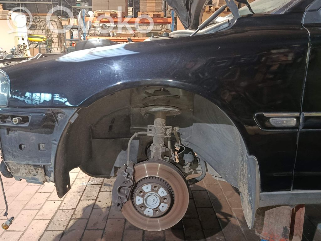 Spārns   8679352,9203279