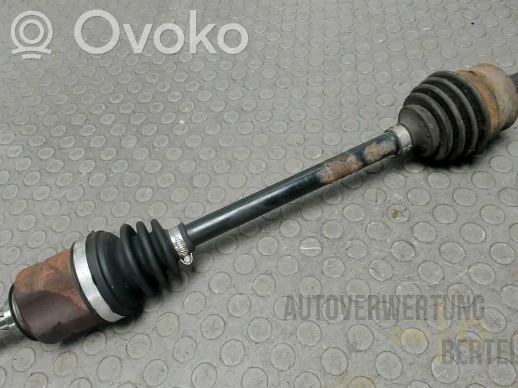 Opel Corsa D Priekinis pusašis 