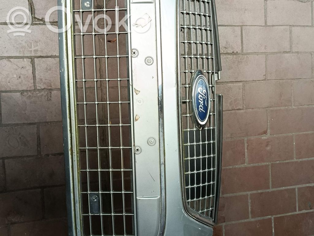 Ford Mondeo MK IV Priekinis bamperis 