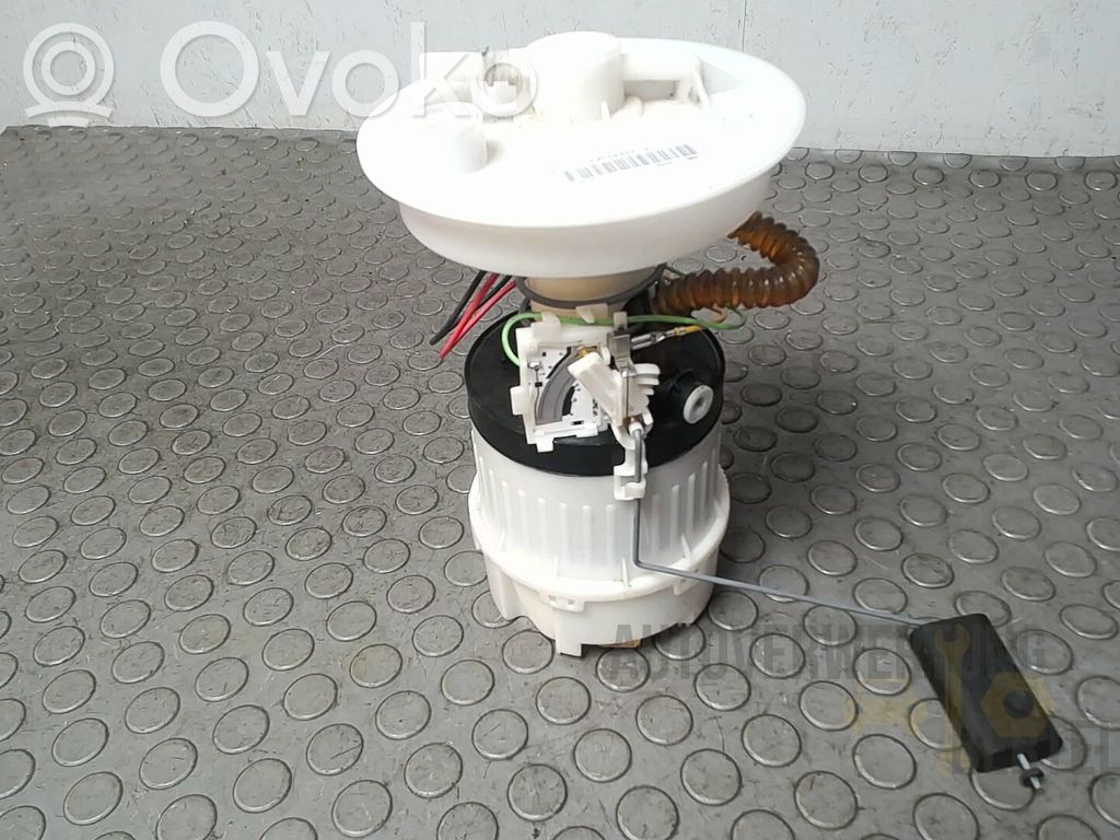 Bomba interna de combustible   1602781,1529595