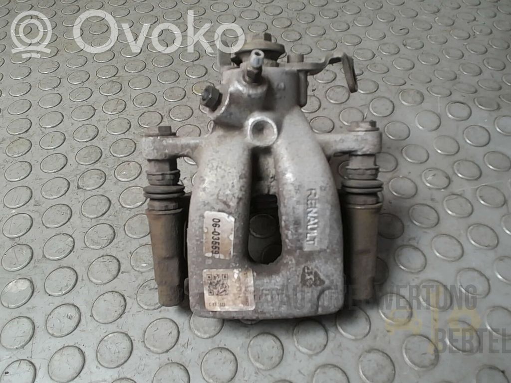 Renault Clio III Etrier frână spate 