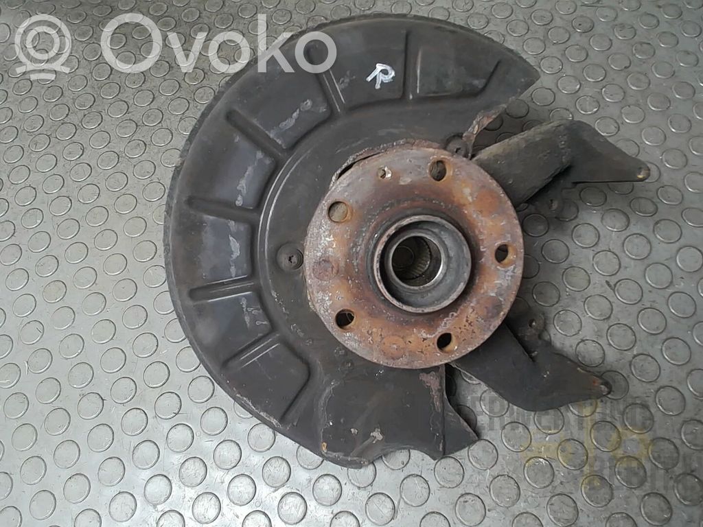 Achsschenkel vorne   1K0407256T