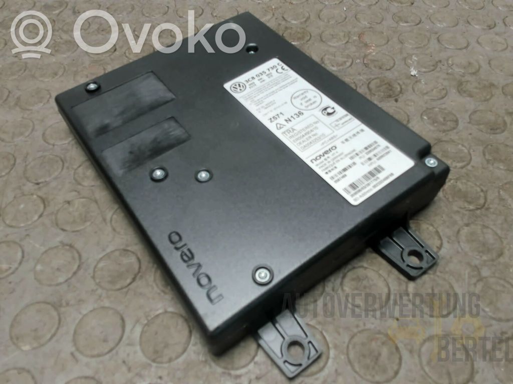 Volkswagen Tiguan Panel / Radioodtwarzacz CD/DVD/GPS 