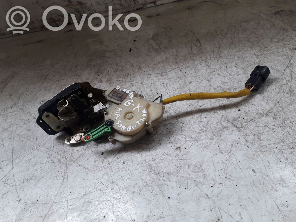 KIA Sorento Rear door lock 