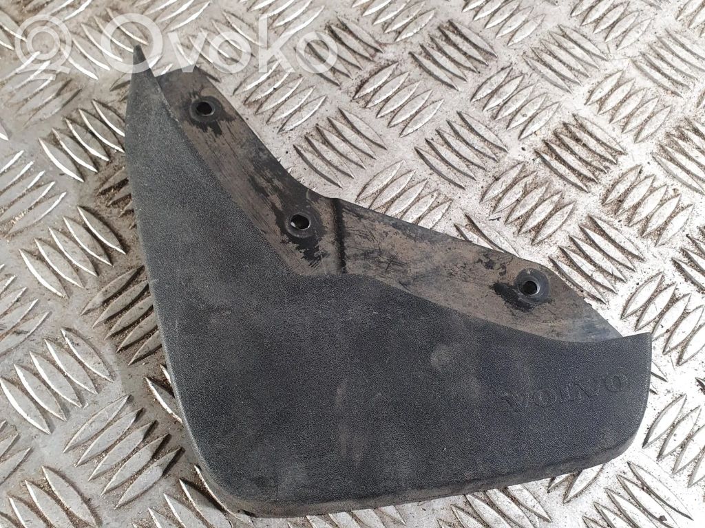Volvo XC60 Apărătoare noroi spate 