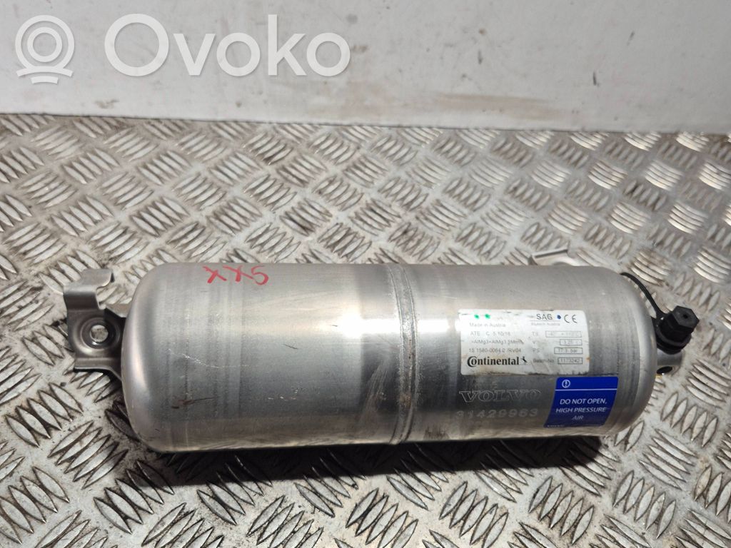 Volvo XC60 Zbiornik powietrza tylnego zawieszenia pneumatycznego 